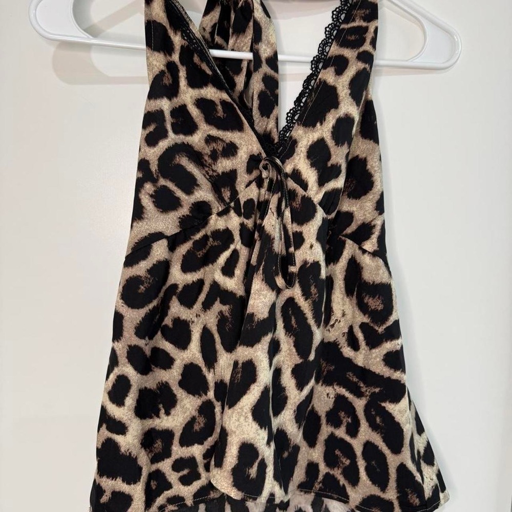 Y2K Leopard print polyester blouse with lace trim and tie back